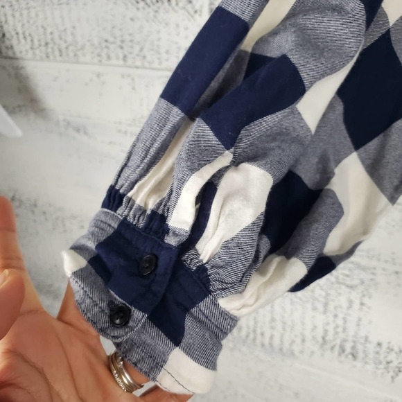 J. Crew Buffalo Checkered Puff Long Sleeves Casual Flannel Top - Picture 7 of 9